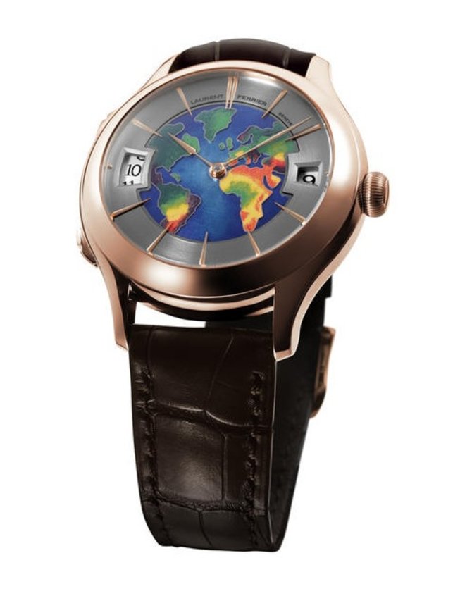 Laurent Ferrier LCF012-G World Galet Traveller Red Gold