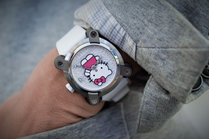 Romain Jerome RJ.M.AU.IN.023.01 Capsules X Hello Kitty Classic - фото 2