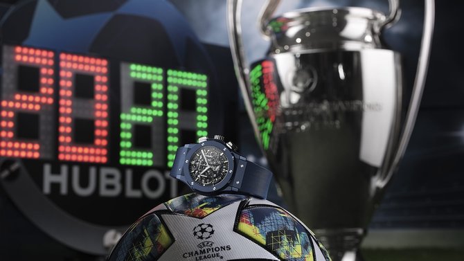 Hublot 525.EX.0170.RX.UCL20 Classic Fusion AeroFusion Chronograph “Champions League”  - фото 3