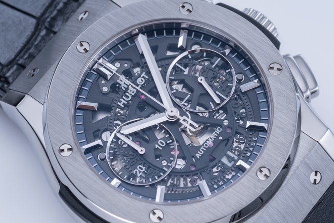 Hublot 525.NX.0170.LR Classic Fusion Aerofusion Chronograph Titanium - фото 7