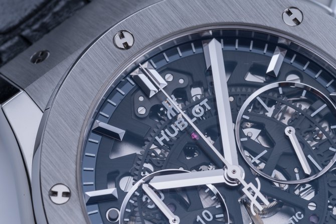 Hublot 525.NX.0170.LR Classic Fusion Aerofusion Chronograph Titanium - фото 8